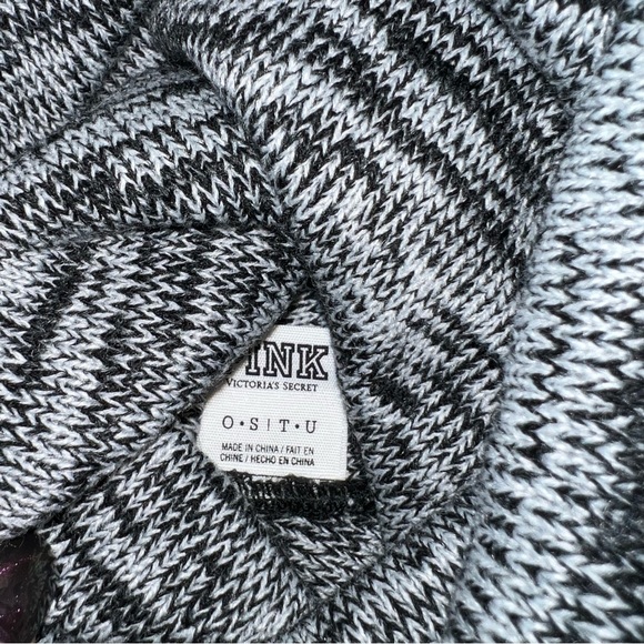 Victoria’s Secret PINK infinity scarf and Hat - Picture 4 of 5